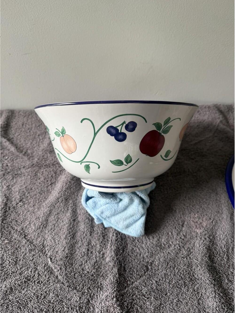 Princess House Orchard Medley 10 Inch Serving Bowl
